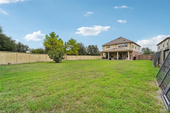 Building Photo - 4306 Lake Cypress Cir