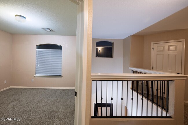 Building Photo - 14212 Otter Point Ct