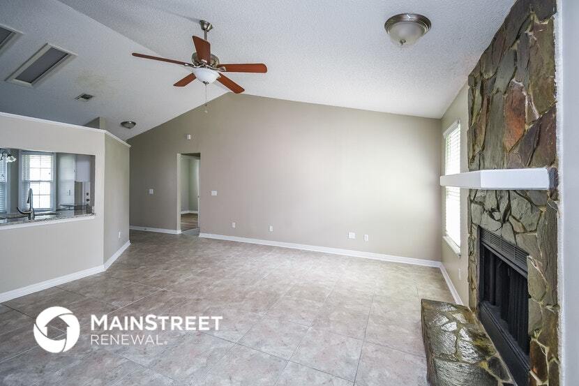 Building Photo - 1844 Hollars Pl