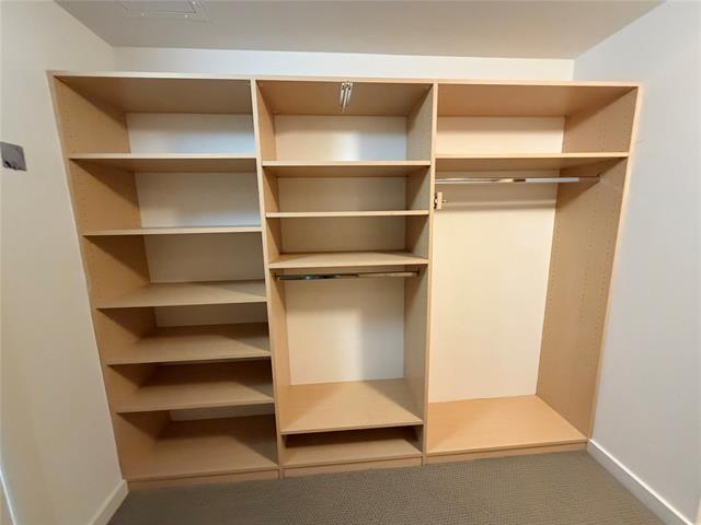 Building Photo - 4040 N Hall St