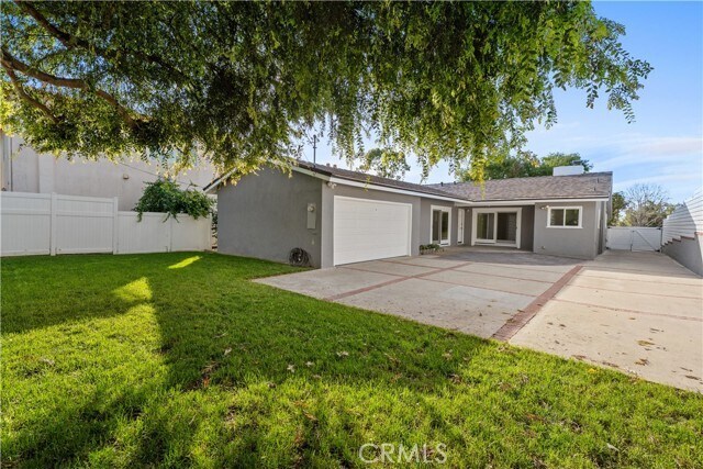 Building Photo - 2120 Palos Verdes Dr W