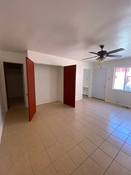 Building Photo - 6138 Malabar St