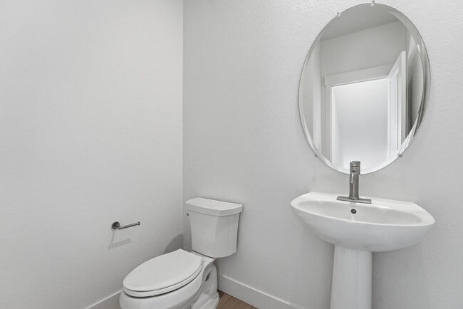 Building Photo - Park Meadows location near Lone Tree in the heart of Inverness. Easy access to Centennial Jetport