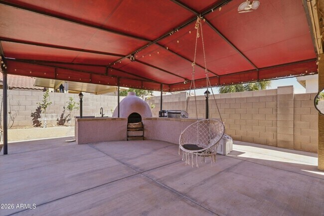 Building Photo - 11450 E Quicksilver Ave