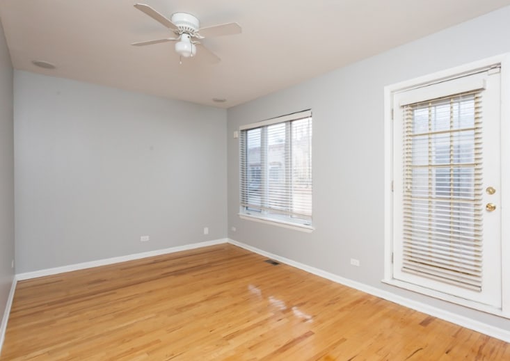 Building Photo - 2427 N Clybourn Ave