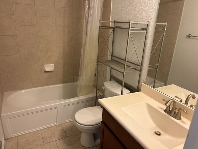 Building Photo - 6311 Serpentine Dr