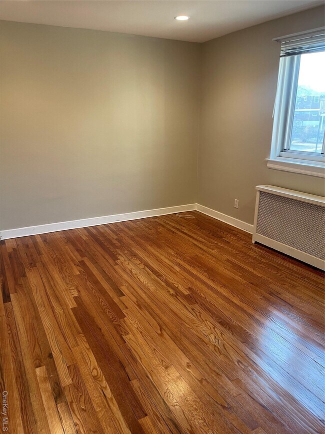 Building Photo - 260-07 Langston Ave