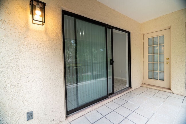 Building Photo - 5254 Treetops Dr