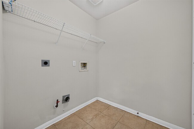 Building Photo - 1706 Teal Run Pl Dr
