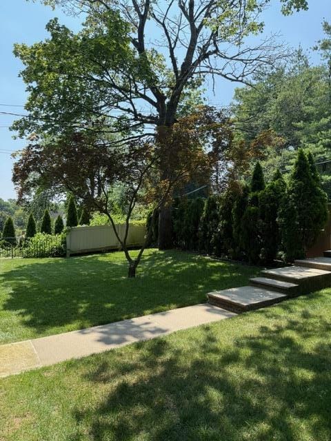 Building Photo - 433 New Rochelle Rd