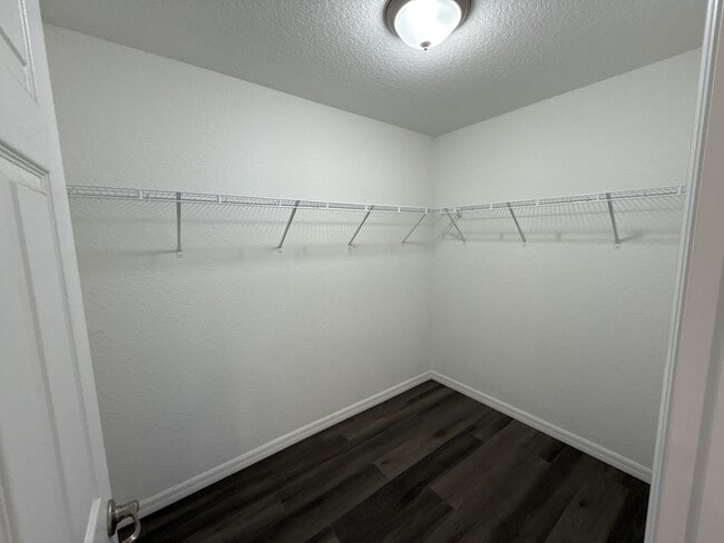 Building Photo - 235 Locust Pass Cir