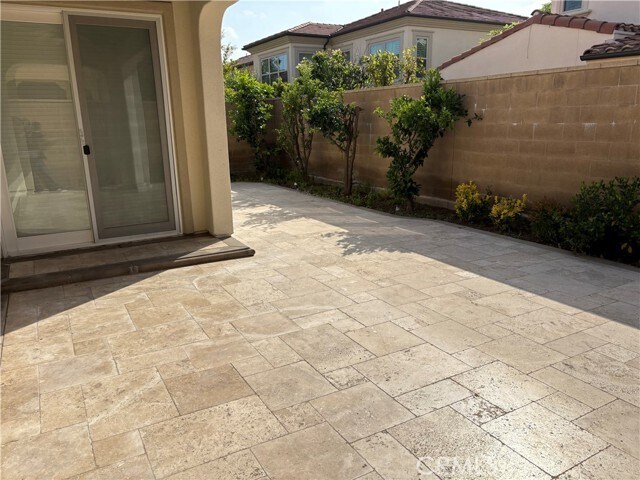 Building Photo - 66 Somerton