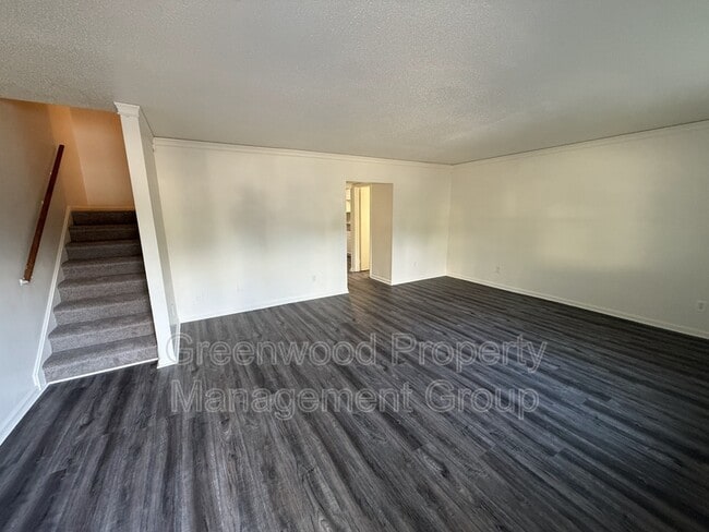 Building Photo - 5745 Bramblegate Rd