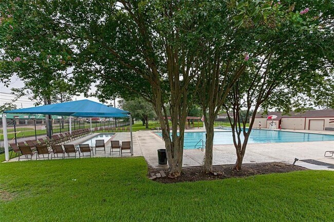 Building Photo - 4406 Kacee Dr