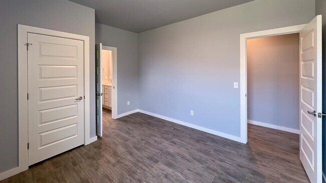 Building Photo - 17611 Natalie Ct