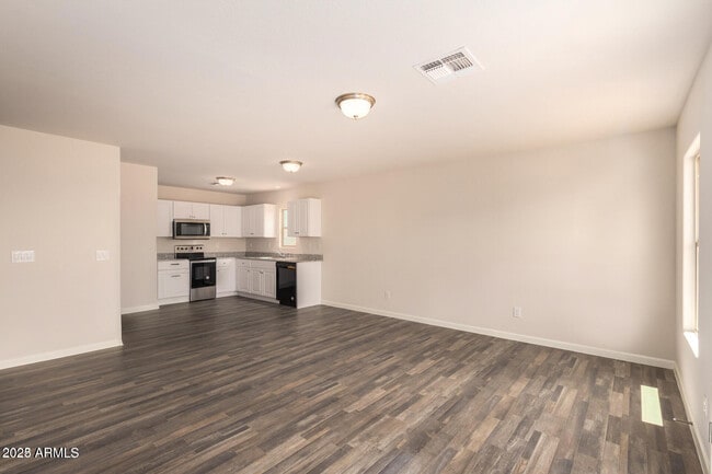Building Photo - 8500 W Coronado Dr