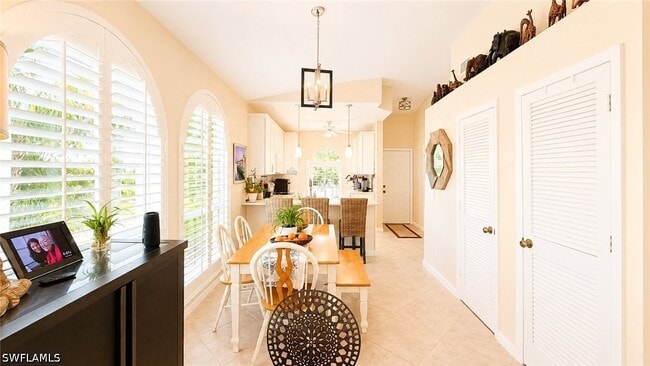 Building Photo - 8274 Twelve Oaks Cir