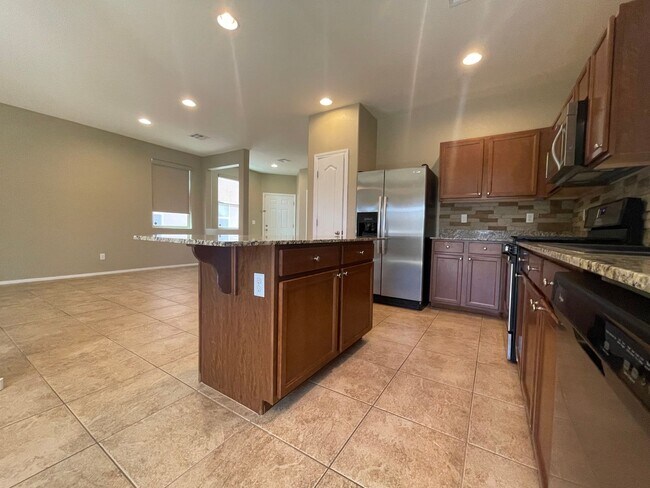 Building Photo - POPULAR PROVIDENCE 2 STORY HOME