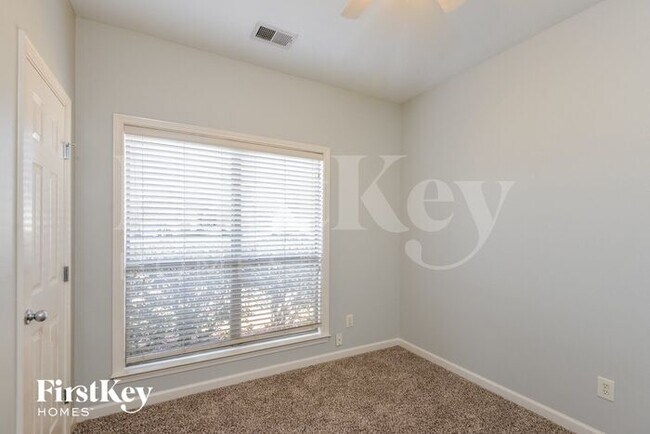 Building Photo - 2519 Joey Adkins Dr