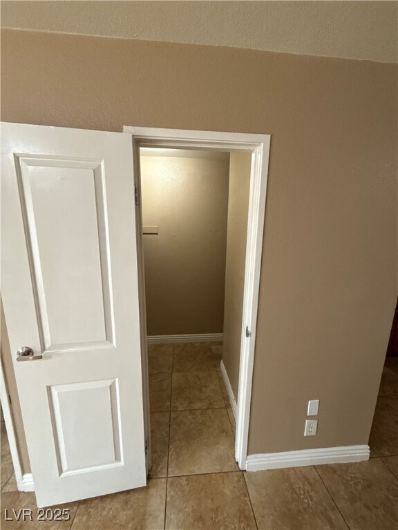 Building Photo - 305 N 10th St