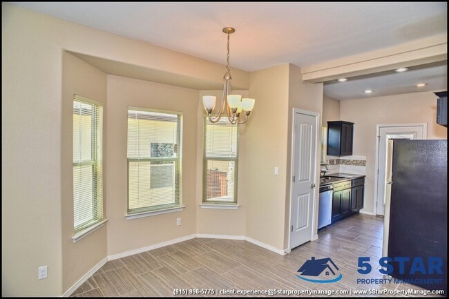 Building Photo - 452 Isaias Ave.