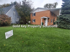 Building Photo - 1902 Rosemont Ave