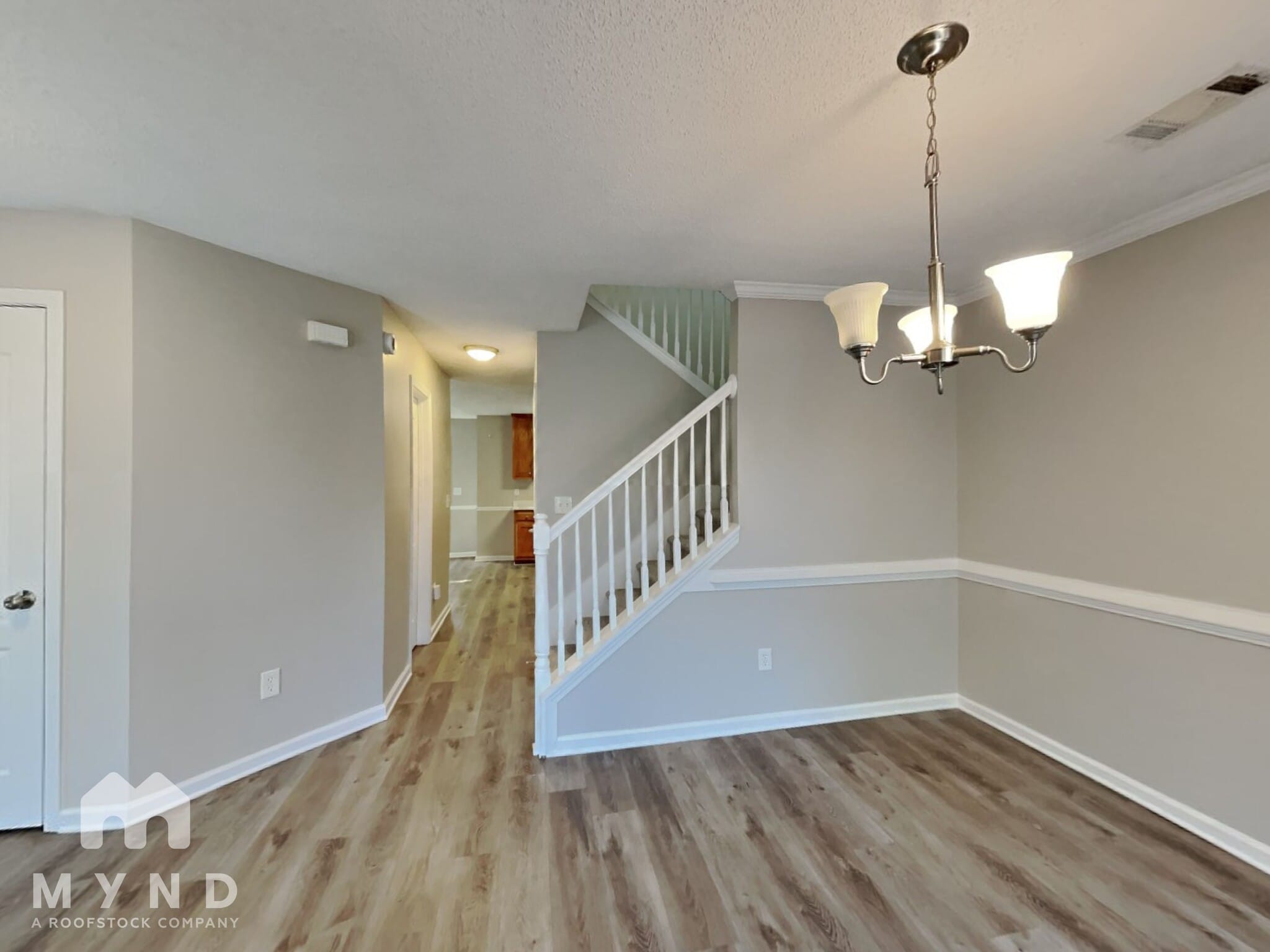 Building Photo - 203 Peachtree Glen Dr