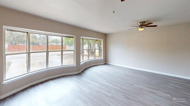 Building Photo - 2018 Shoemaker Dr