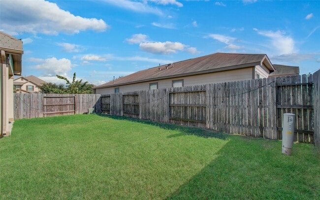 Building Photo - 18707 Naples Ridge Ct