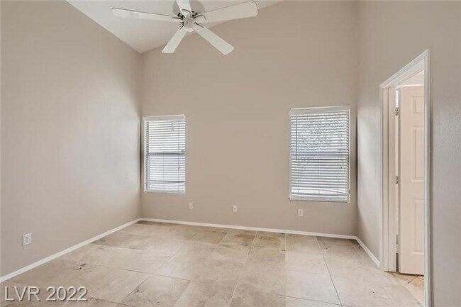 Building Photo - Charming Single-Story Home in Gated Community with Resort-Style Amenities!