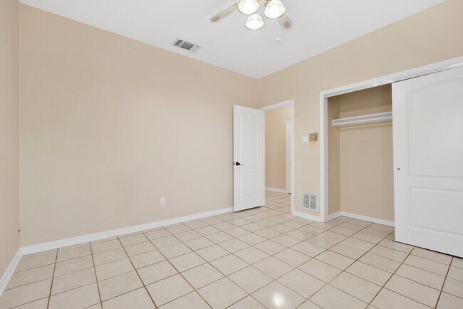 Building Photo - Beautiful rental home in NW San Antonio (1604/Wiseman)