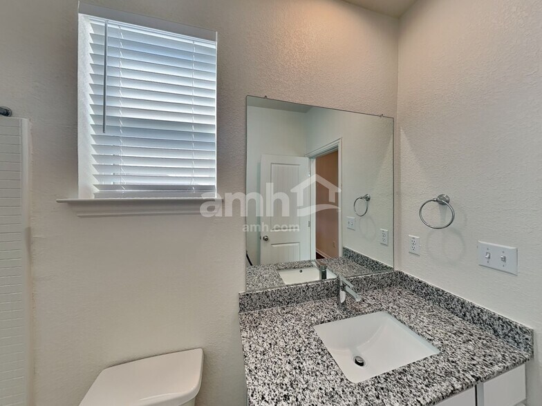 Building Photo - 332 Aspen Waters