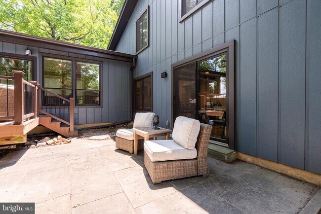 Building Photo - 6706 Pine Creek Ct