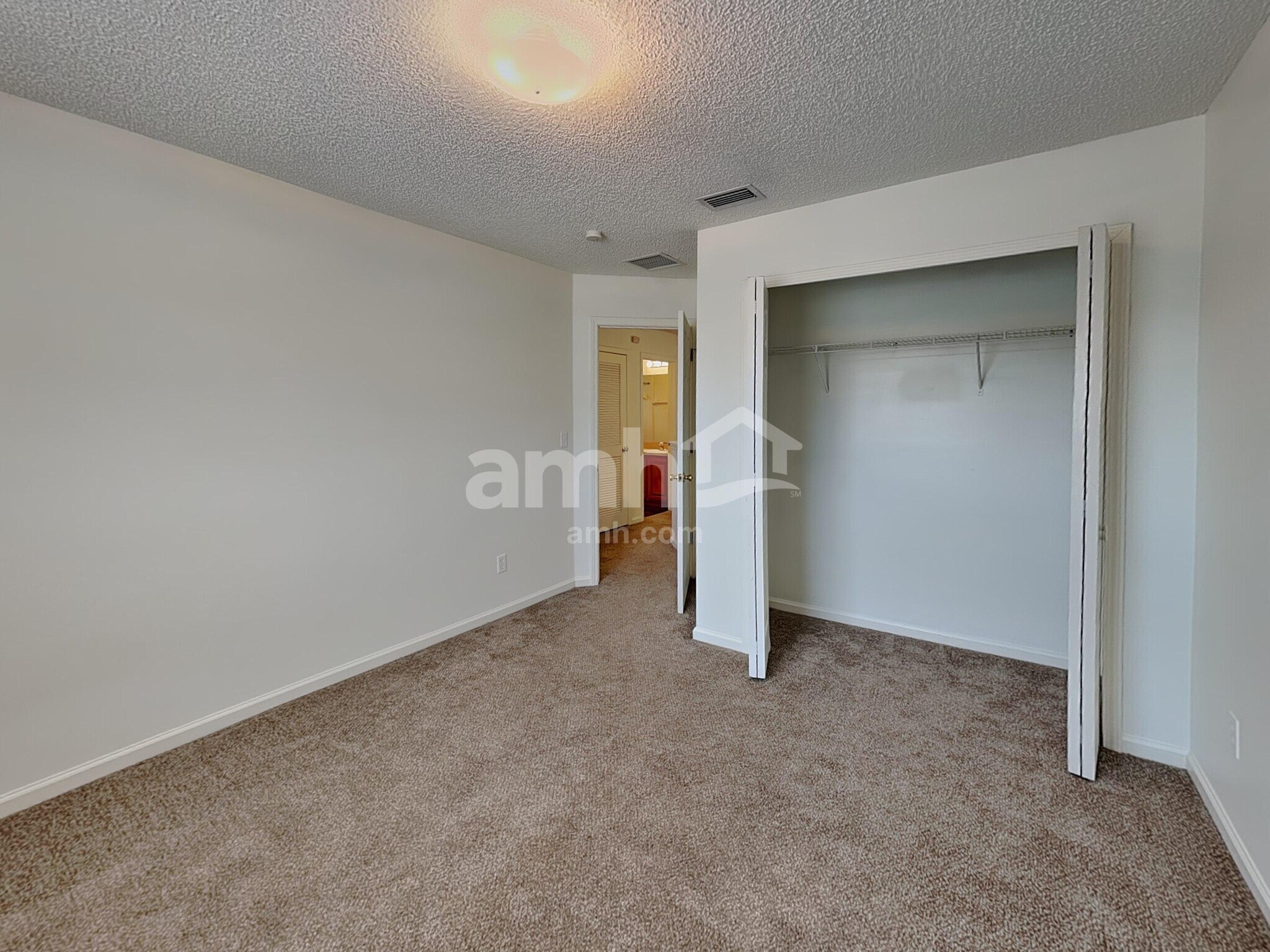 Building Photo - 3127 Majestic Oaks Ln
