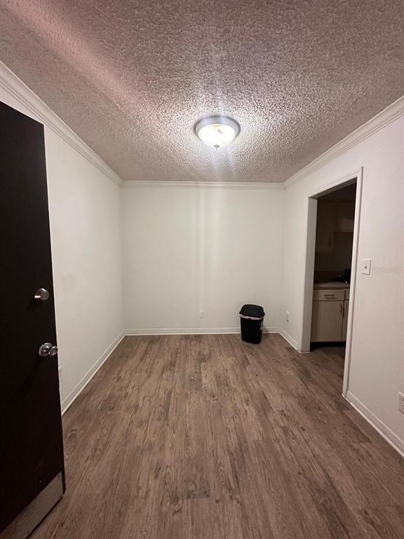 Building Photo - 820 Camargo Way