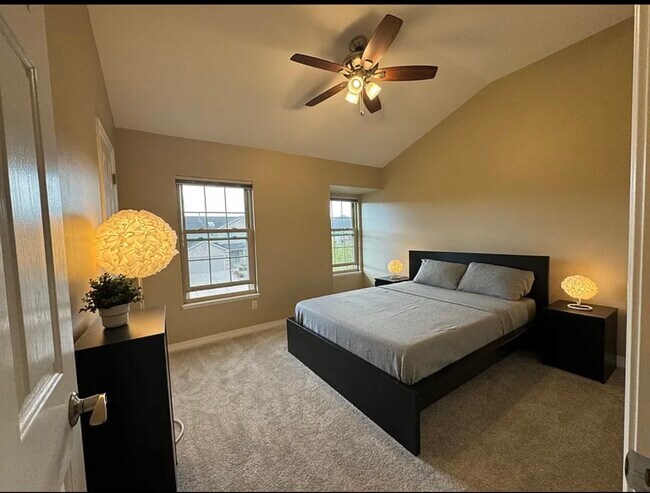 Building Photo - 2565 Wimbleton Ct