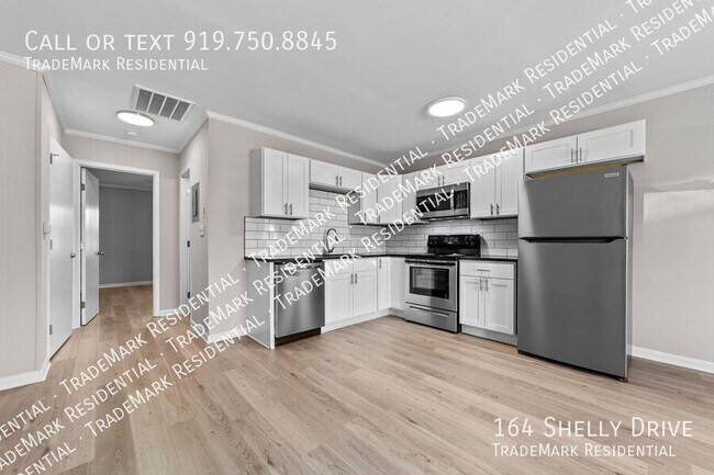 Building Photo - 164 Shelly Dr