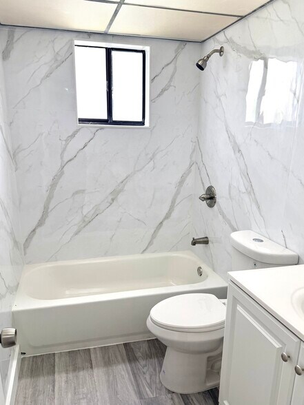 Building Photo - 8520 SW 133rd Avenue Rd