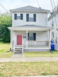 Building Photo - 1240 24th St