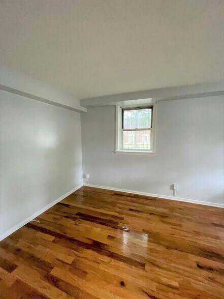 Interior Photo - 56-Village Court Apartments, LLC