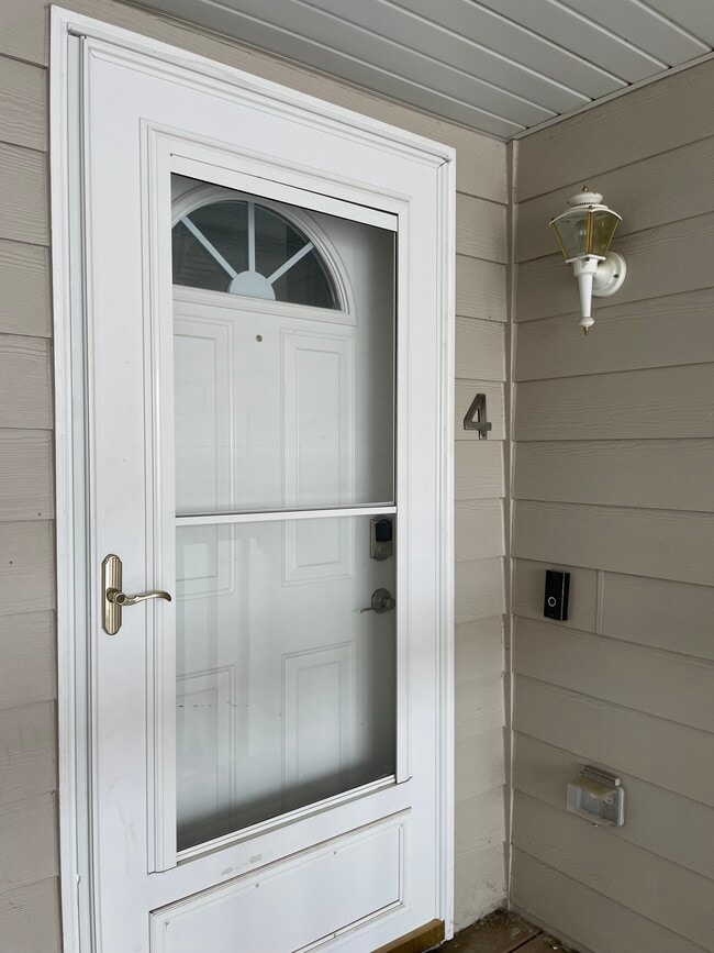 Building Photo - 7103 W 56th St