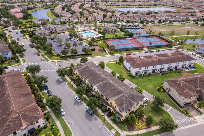 Building Photo - 10132 Eagle Creek Center Blvd