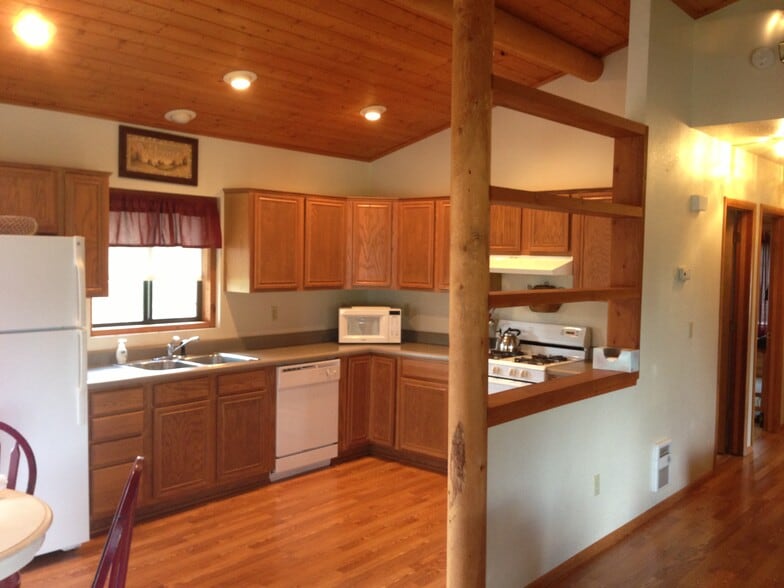 Building Photo - 3598 Huron