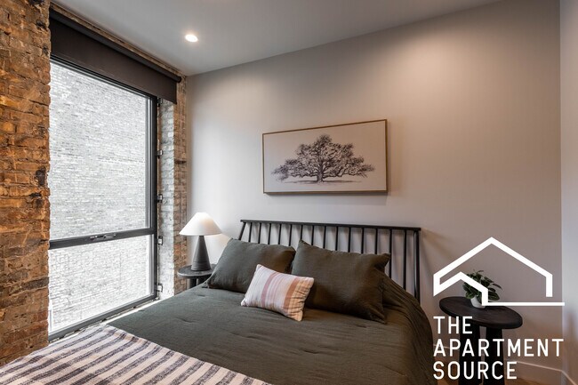 Building Photo - 1706 Sherman Ave