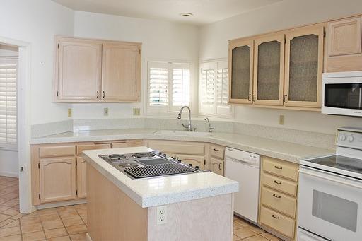 Building Photo - 2795 Cherry Hills Dr