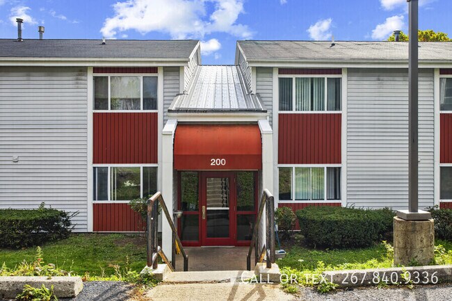 Building Photo - 500 College Park Dr