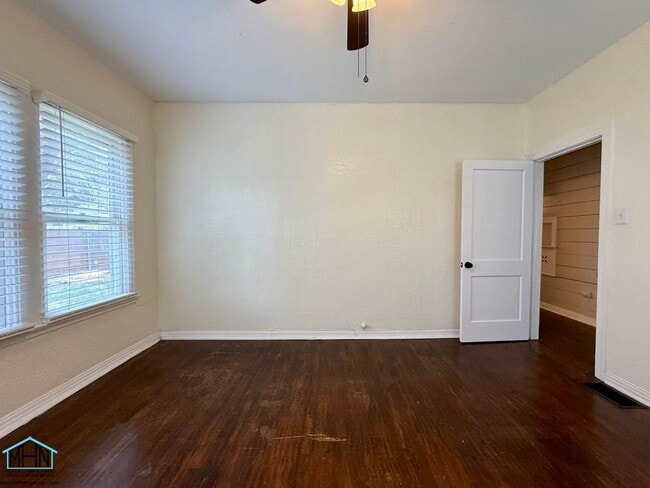 Building Photo - 1344 Fulton Ave
