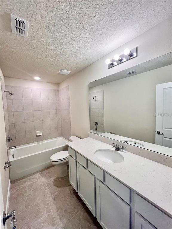 Building Photo - 1297 Regal King Dr