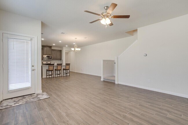 Building Photo - 6721 Farsight Dr