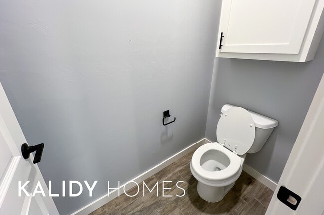 Building Photo - 520 Kearny Ln